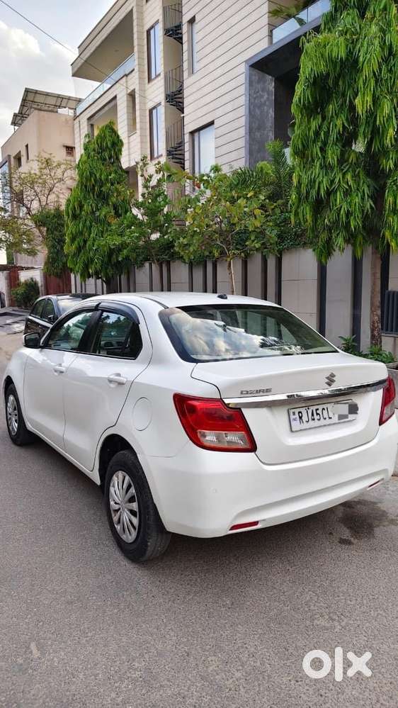 Maruti Suzuki Swift Dzire 1.3 Vxi, 2020, Petrol