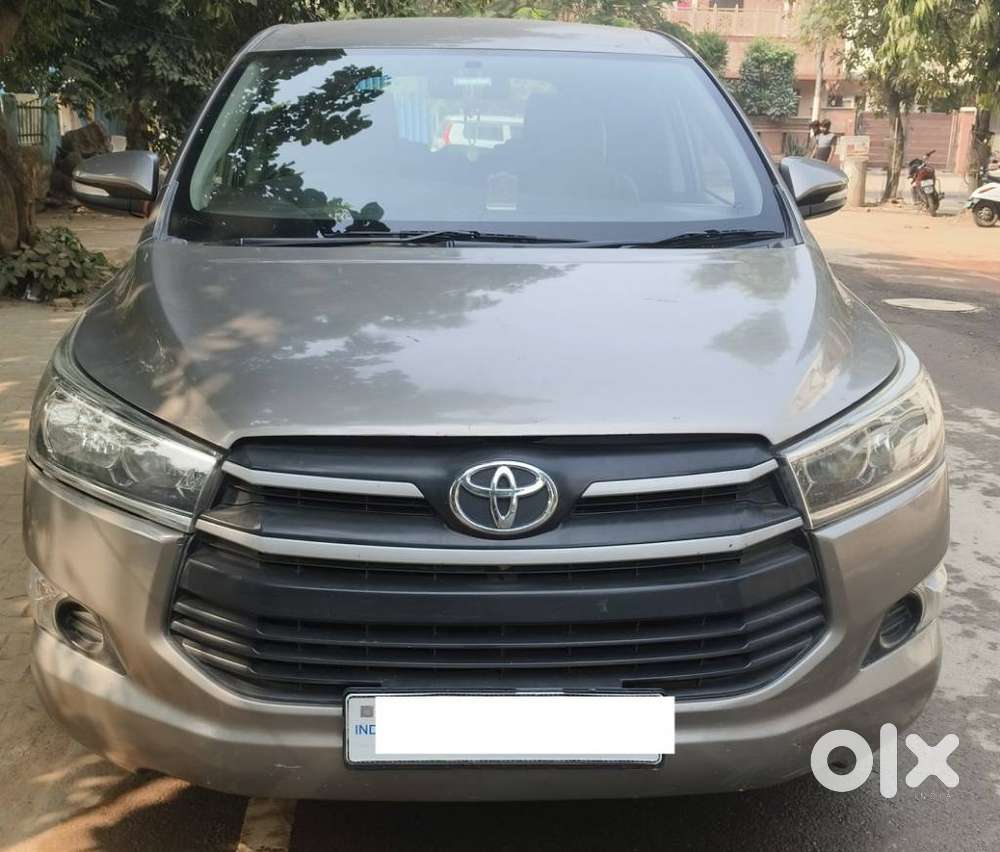 Toyota Innova Crysta 2.4 G Mt, 2016, Diesel