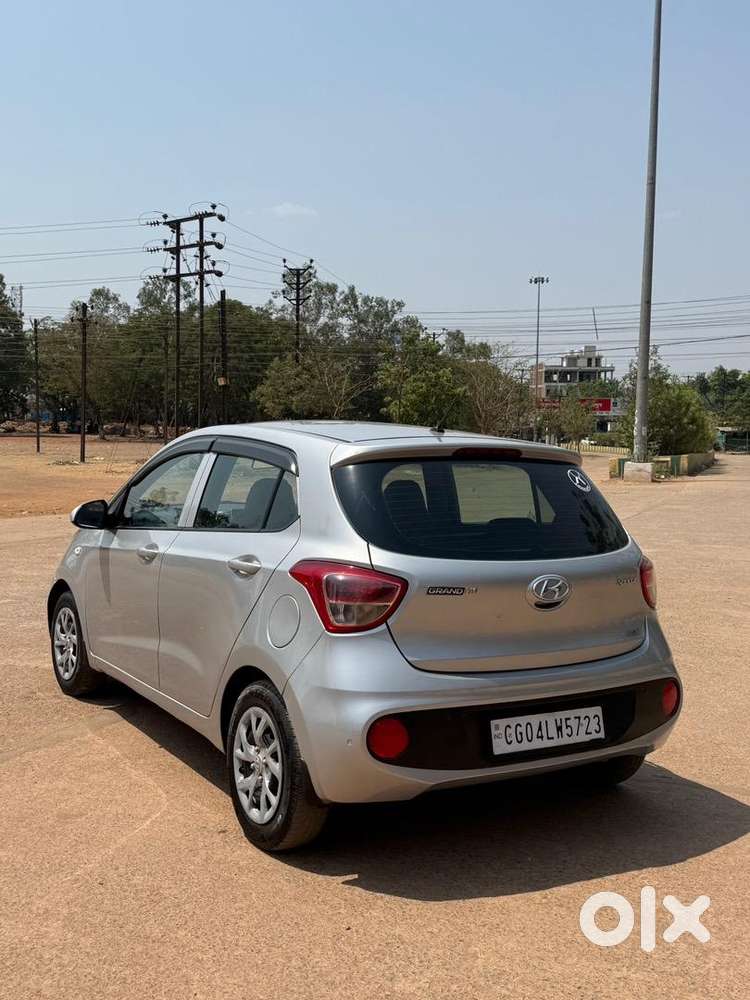 Hyundai Grand I10 2017 Petrol Well Maintained