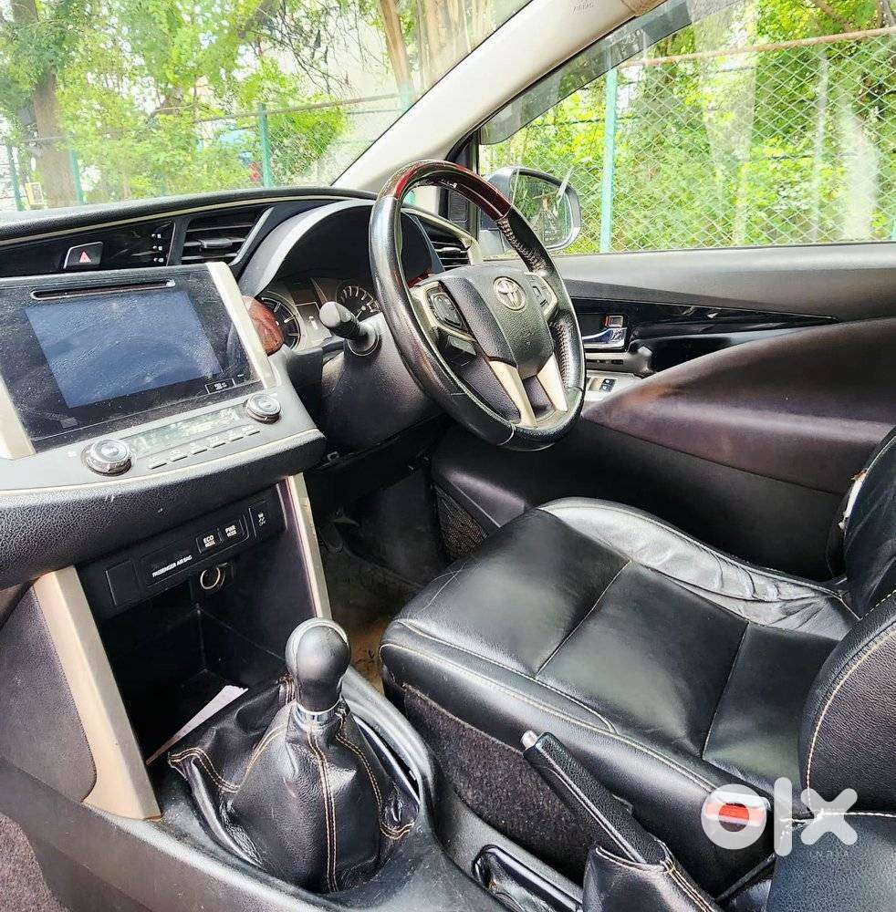 Toyota Innova Crysta 2.4 Z 7 Str, 2016, Diesel