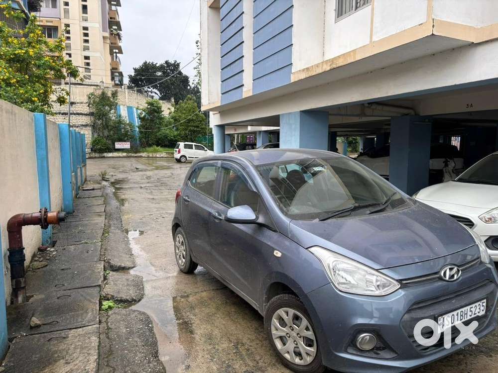 Hyundai Grand I10 2015 Petrol Well Maintained