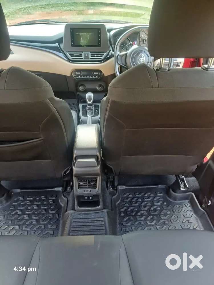 Toyota Glanza G 2024 In Excellent Condition For Urgent Sale