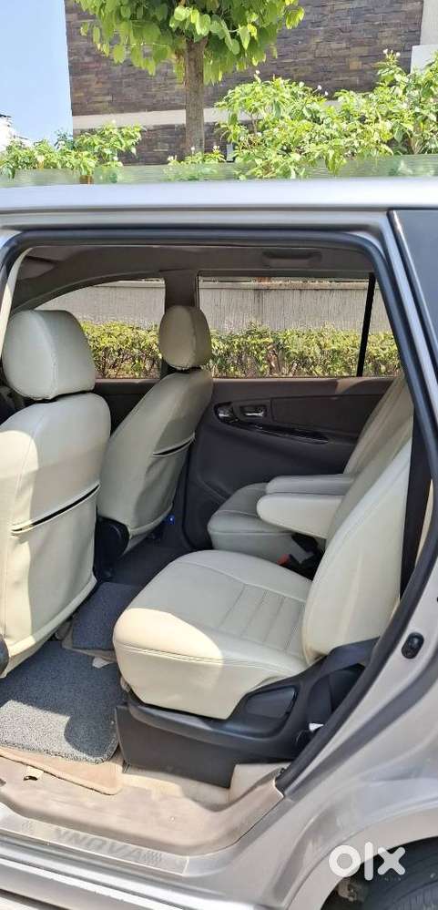 Toyota Innova 2.5 V 7 Str, 2015, Diesel