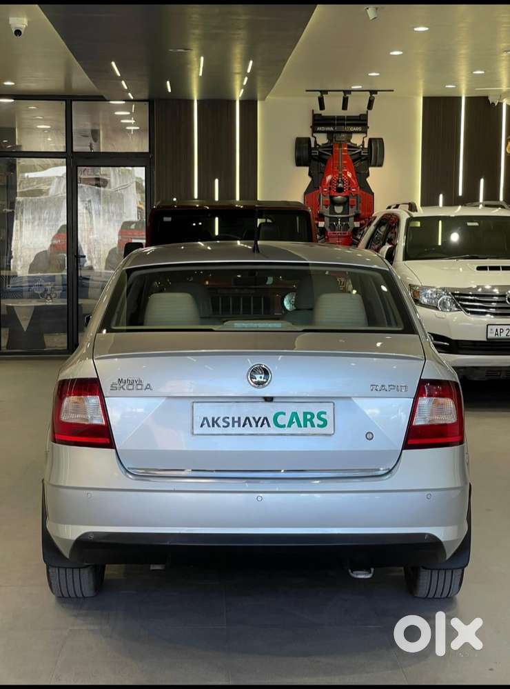 Skoda Rapid 1.0 Style At, 2020, Petrol