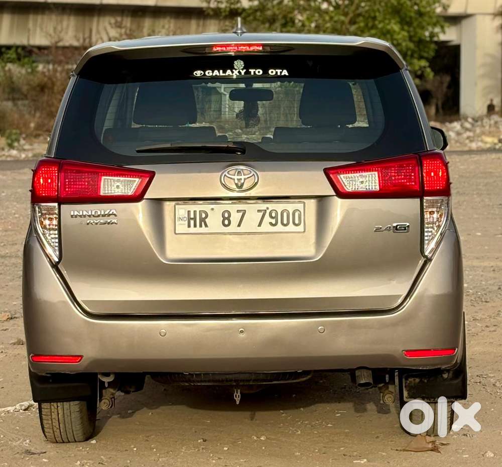 Toyota Innova Crysta 2.4 Gx Mt, 2017, Diesel