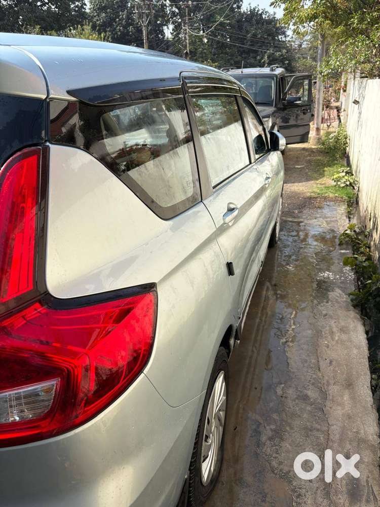 Good Condition With Complete Service Record Ertiga