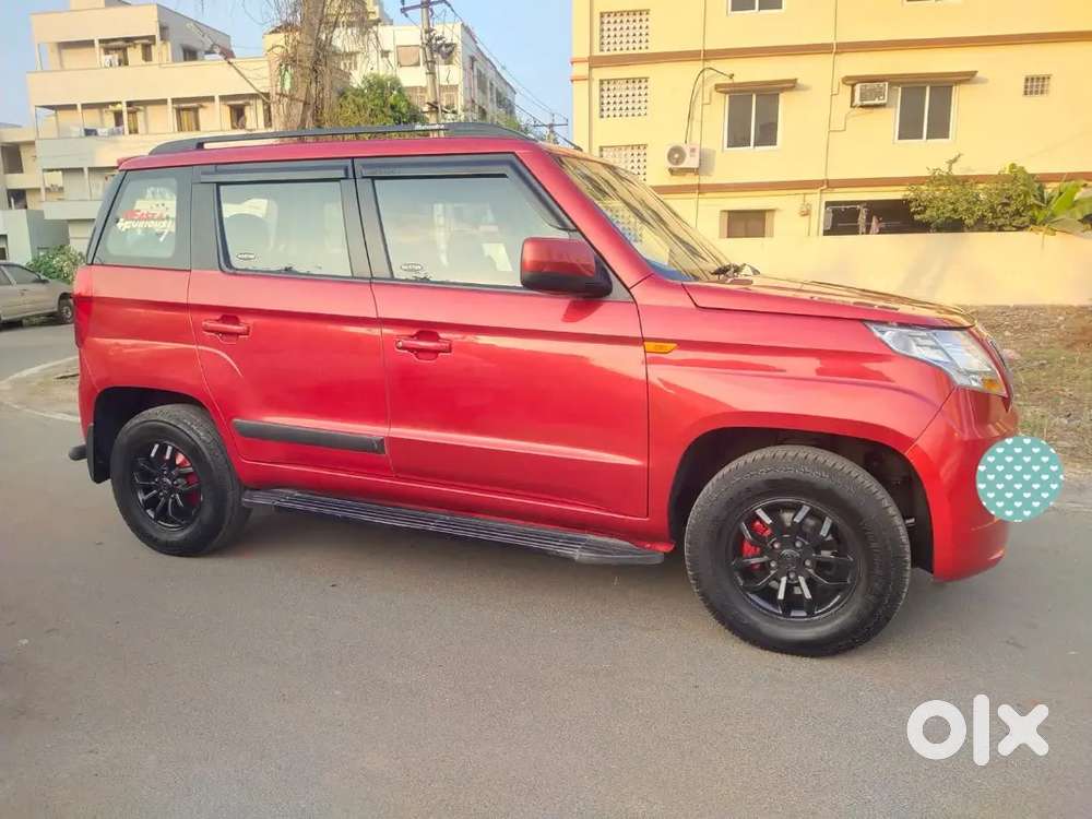 Mahindra Tuv 300 2017