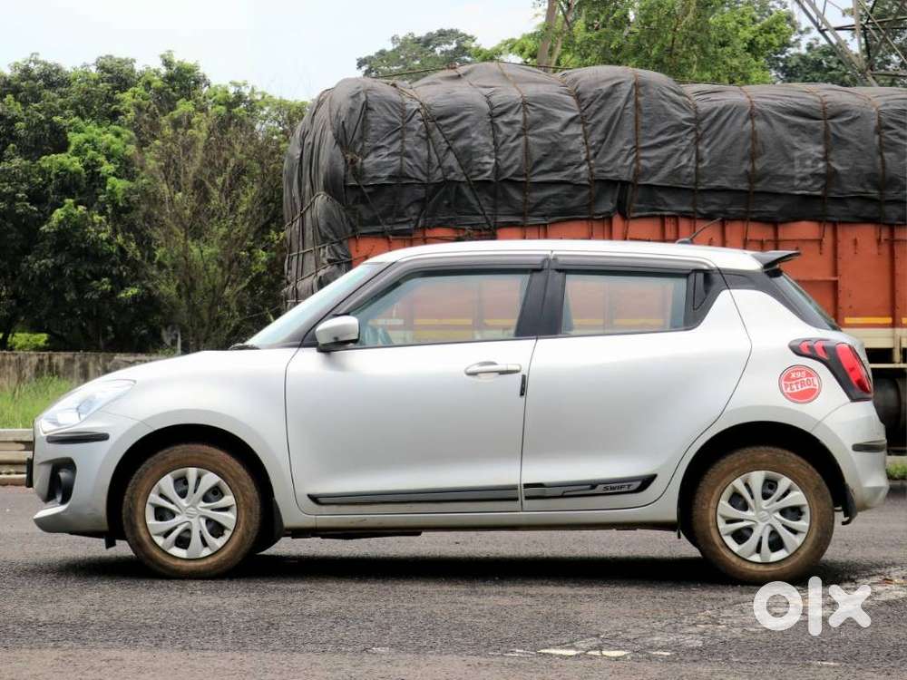 Maruti Suzuki Swift 1.2 Vxi (o), 2022, Petrol