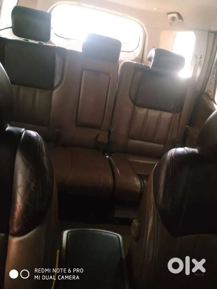 Hand Too Hand Army Perscon Car And Very Good Condition