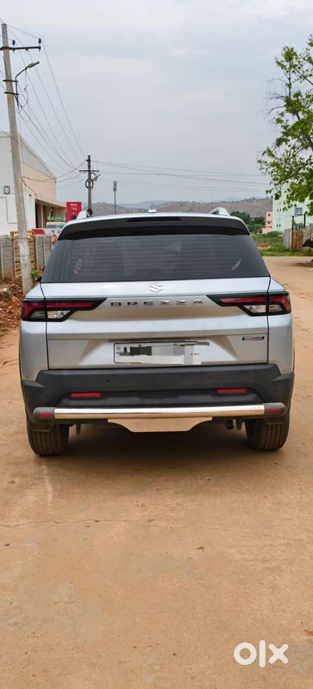 Maruti Suzuki Brezza 1.5 Vxi At Smart Hybrid, 2022, Petrol