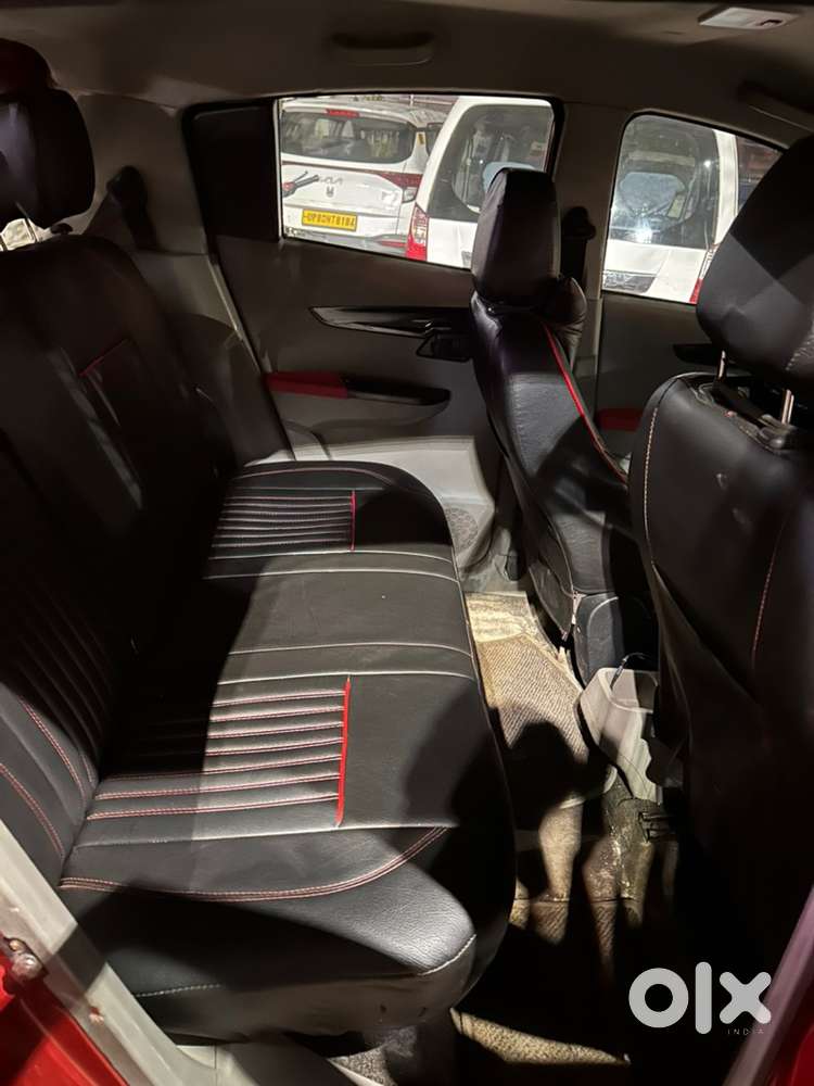 Mahindra Kuv 100 Petrol 2016
