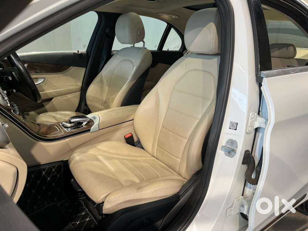 Mercedes-benz C-class 2015 Petrol Well Maintained