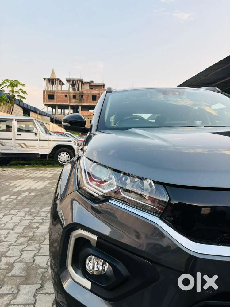 Tata Nexon 1.5 Revotorq Xz Plus Hs Dual Tone, 2022, Petrol