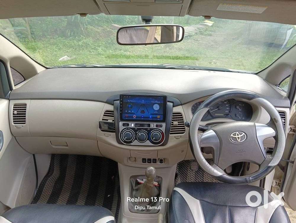 Toyota Innova 2.5 G (diesel) 8 Seater, 2014, Diesel