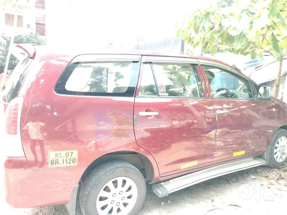 Toyota Innova 2011 Diesel 202500 Km Driven