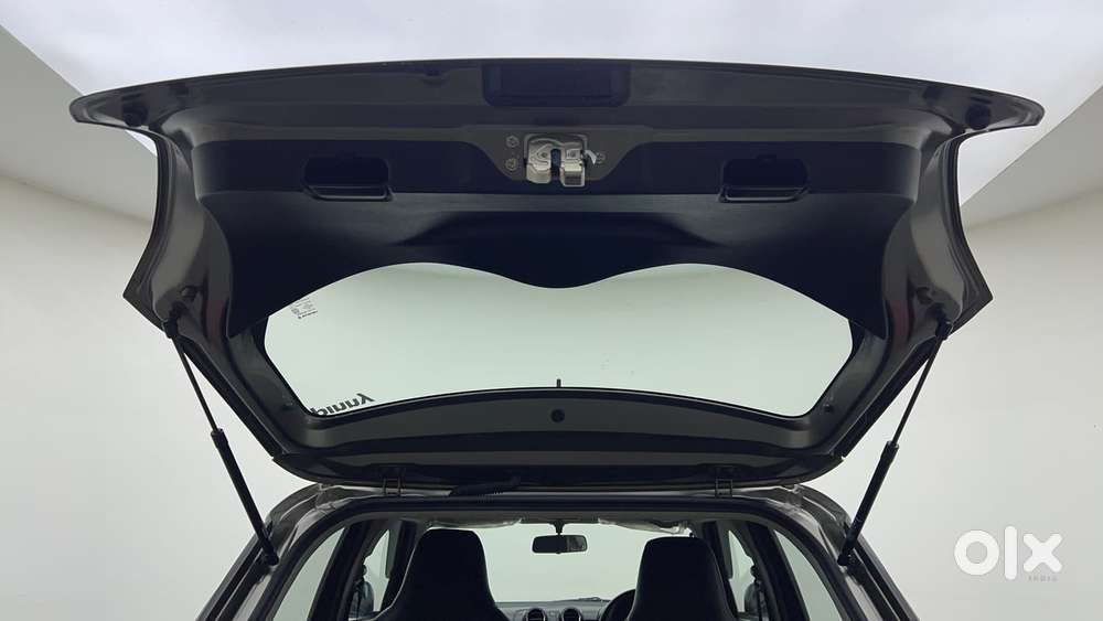 Maruti Suzuki Swift 1.3 Lxi, 2019, Petrol