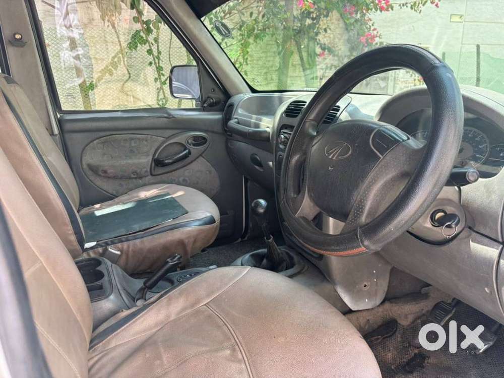 Mahindra Scorpio 2006-2009 2.6 Turbo 7 Str, 2005, Diesel