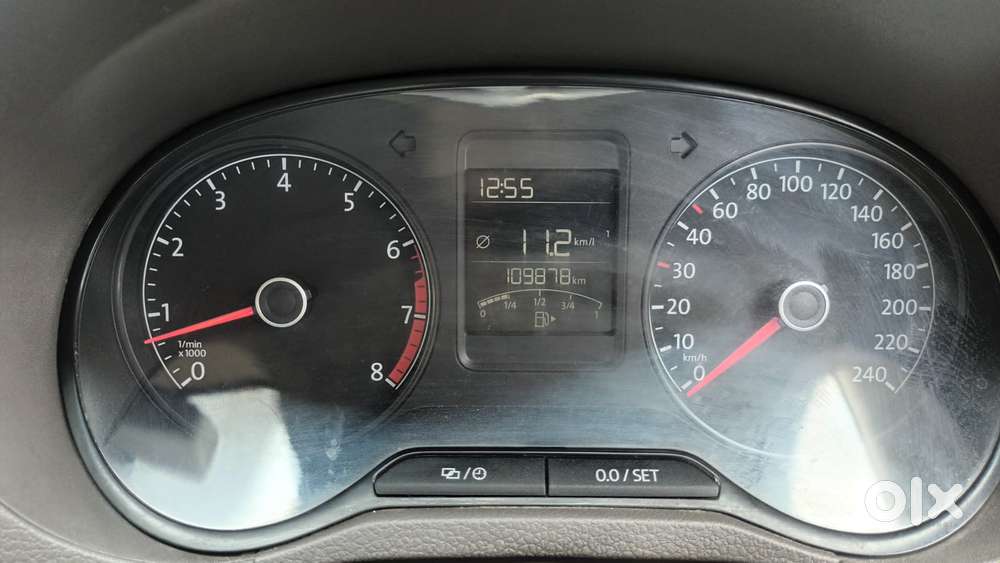 Volkswagen Vento 2010-2013 Petrol Highline, 2015, Petrol