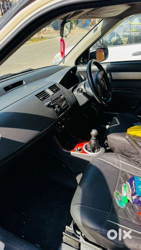 Maruti Suzuki Swift Diesel 2011( Passing 2031 Tak Ha)
