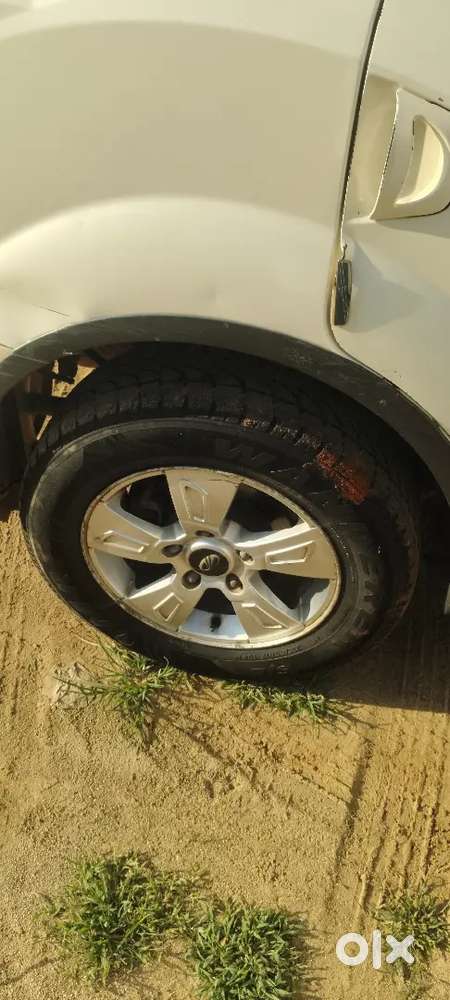 Mahindra Xuv500 W8 Diesel 2012