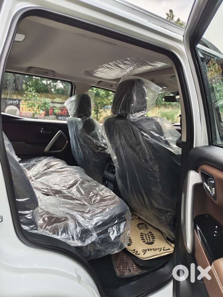 Mahindra Scorpio-n 2.2 Z8 Diesel At 7 Str, 2026, Diesel