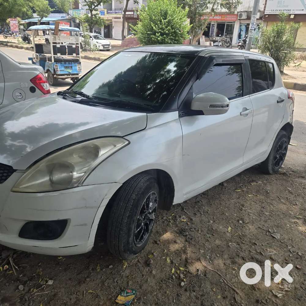 Maruti Suzuki Swift 2014 Diesel 88000 Km Driven