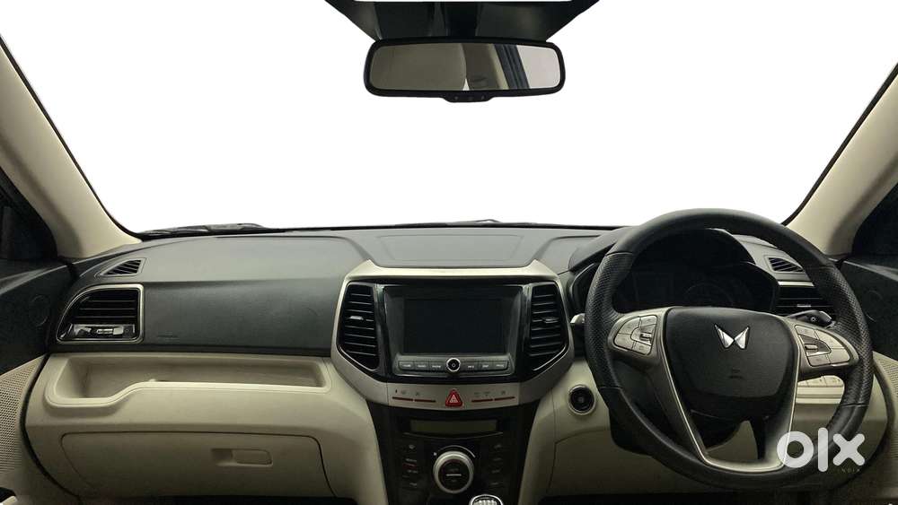 Mahindra Xuv300 W8 Option, 2023, Petrol