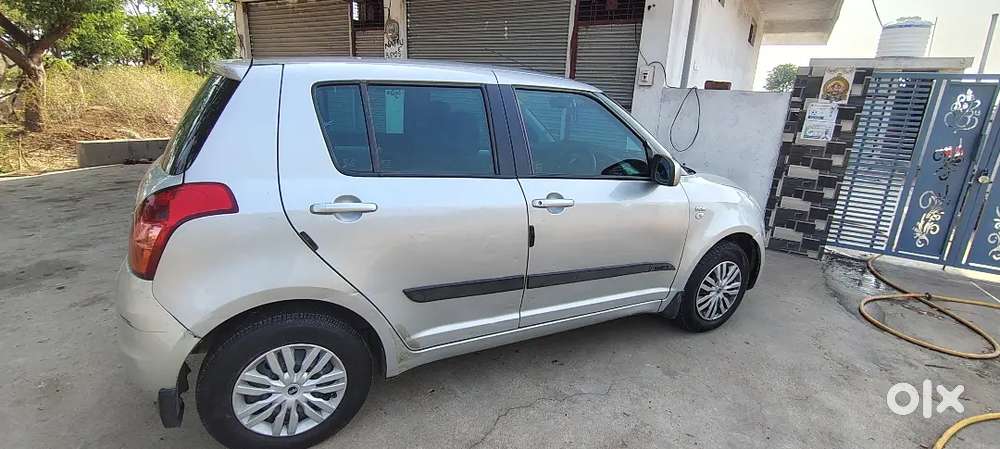 Maruti Suzuki Swift 2010 Diesel 110000 Km Driven