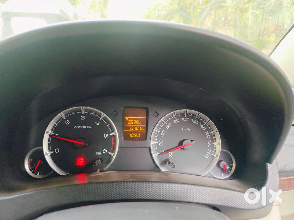 Maruti Suzuki Swift Dzire Vdi (o), 2013, Diesel