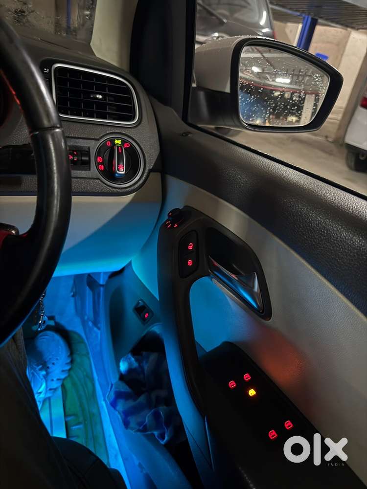 Volkswagen Petrol Manual 2012