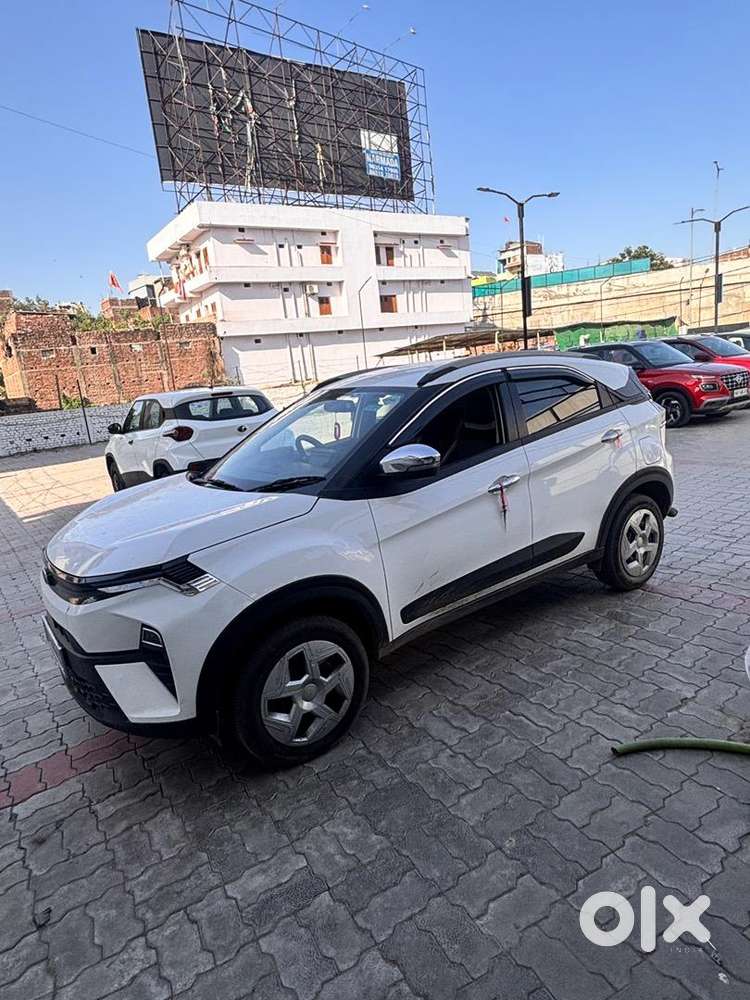 Tata Nexon 2025