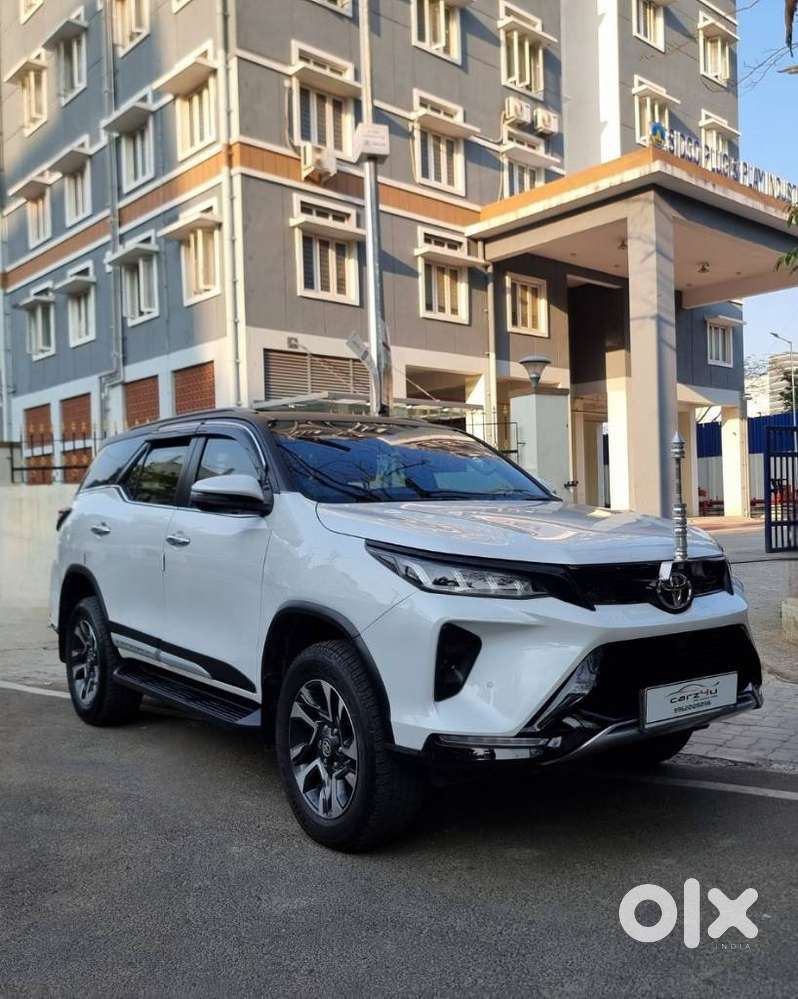 Toyota Innova Crysta