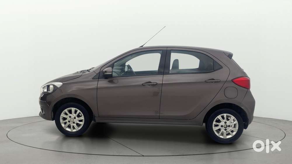 Tata Tiago 1.2 Revotron Xz, 2017, Petrol