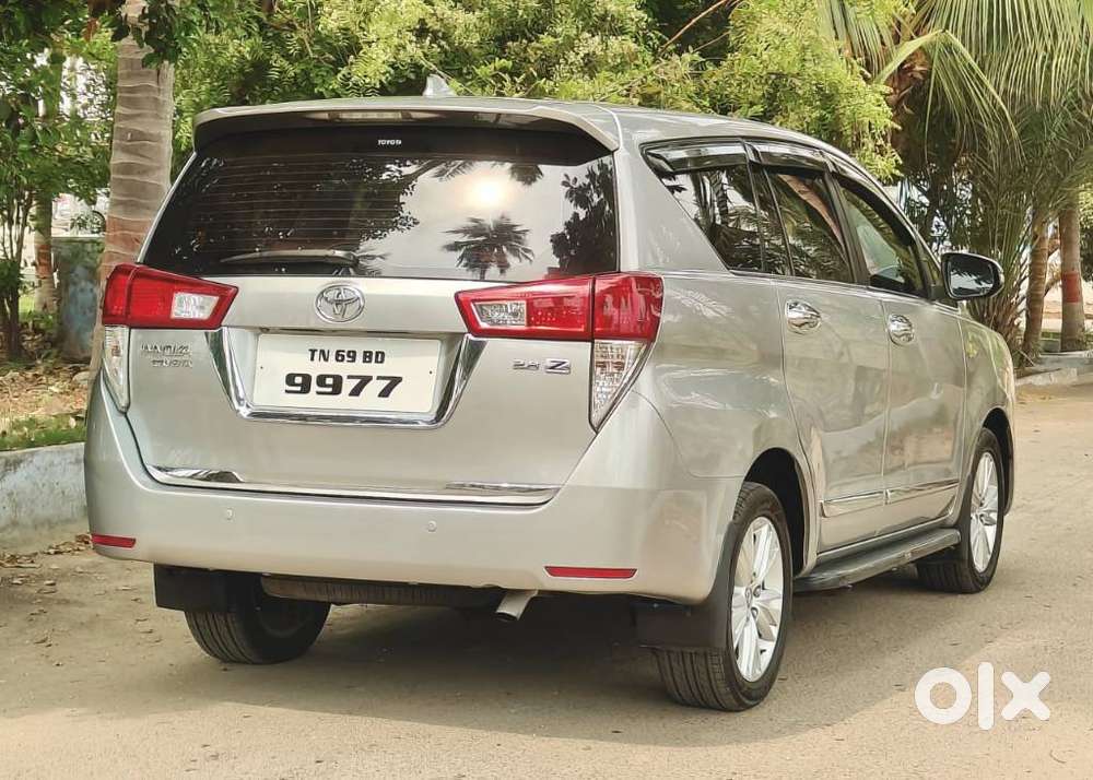 Toyota Innova Crysta 2.8z Automatic, 2017, Diesel