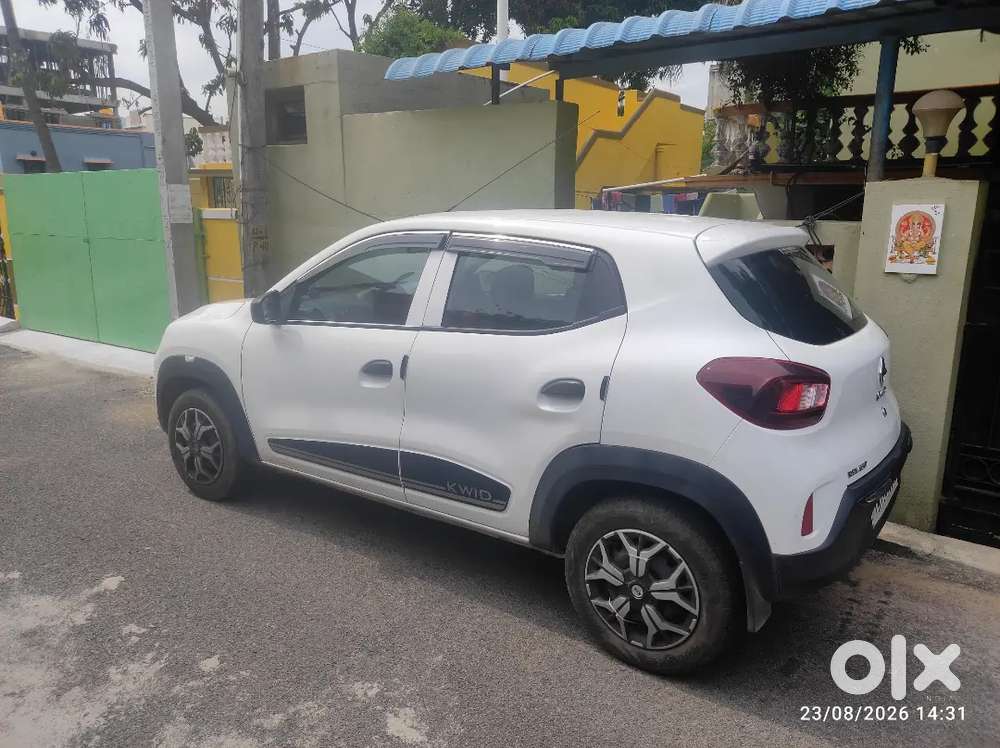 Renault Kwid Rxt 2022 – White  For Sale