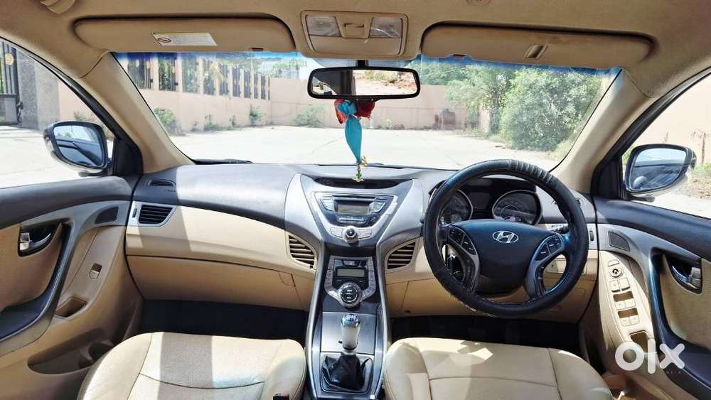 Hyundai Elantra 2.0 S, 2014, Petrol