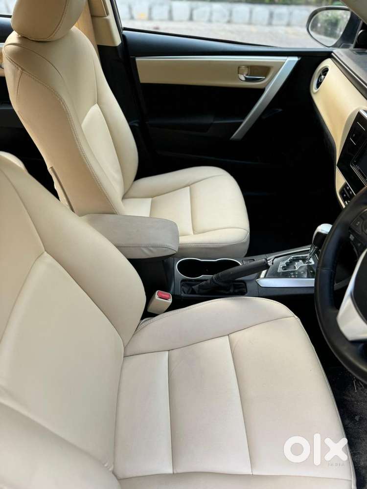 Toyota Corolla Altis 1.8 G Cvt, 2018, Petrol