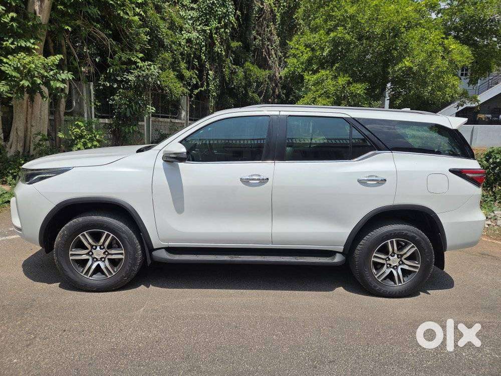 Toyota Fortuner 4x2 At 2.8 Diesel, 2023, Diesel