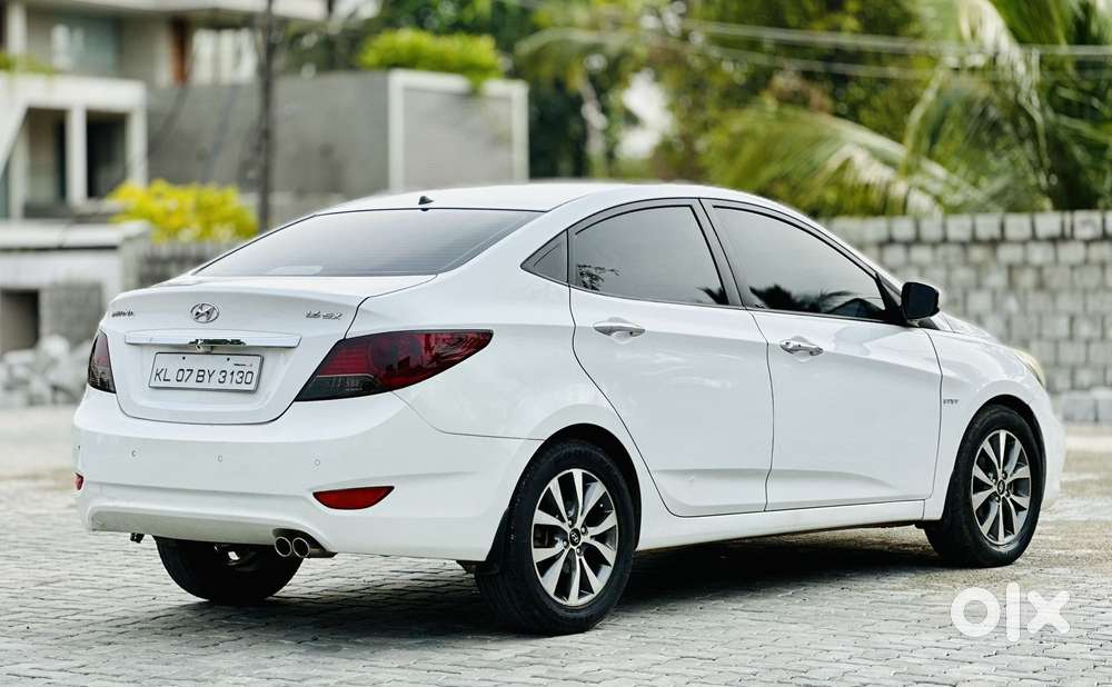 Hyundai Verna Vtvt 1.6 Sx, 2013, Petrol