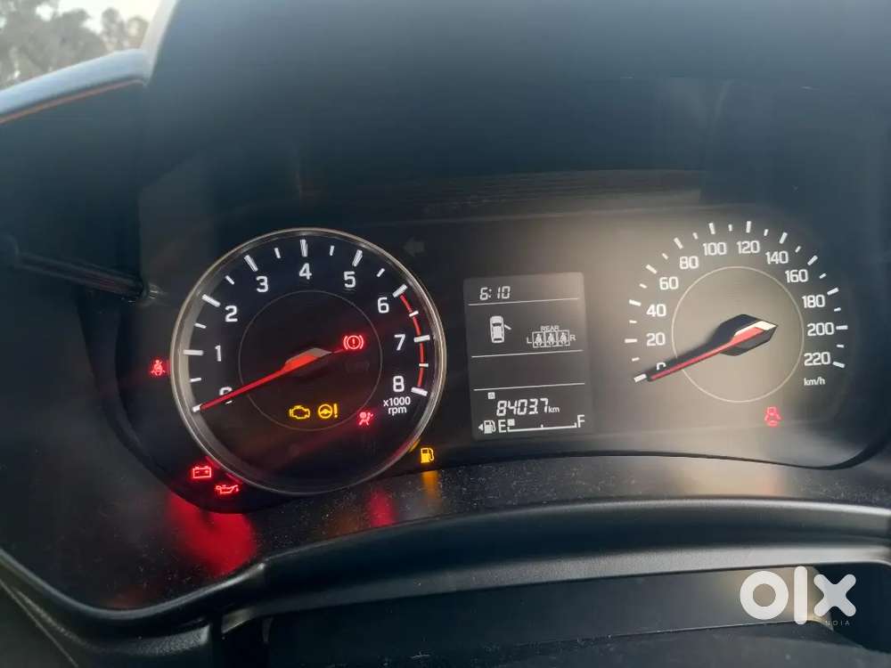 Maruti Suzuki Swift Vxi 2025