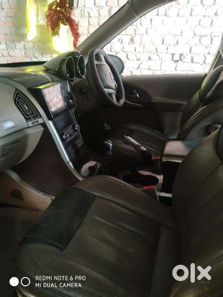 Hand Too Hand Army Perscon Car And Very Good Condition