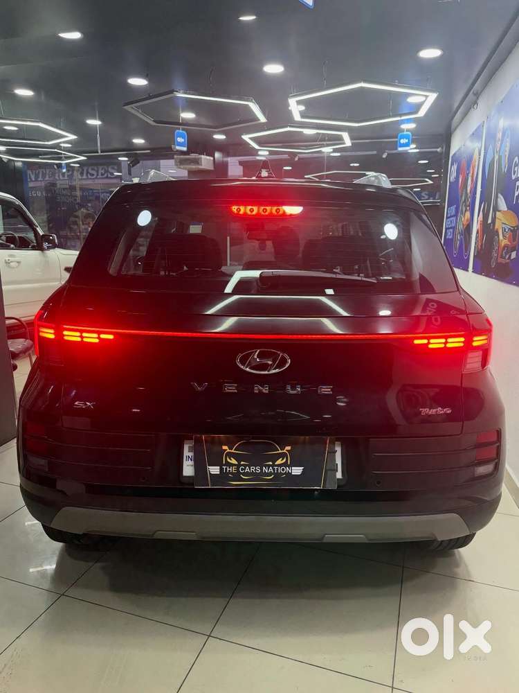 Hyundai Venue 1.0 Sx (o) Turbo Dct, 2024, Petrol