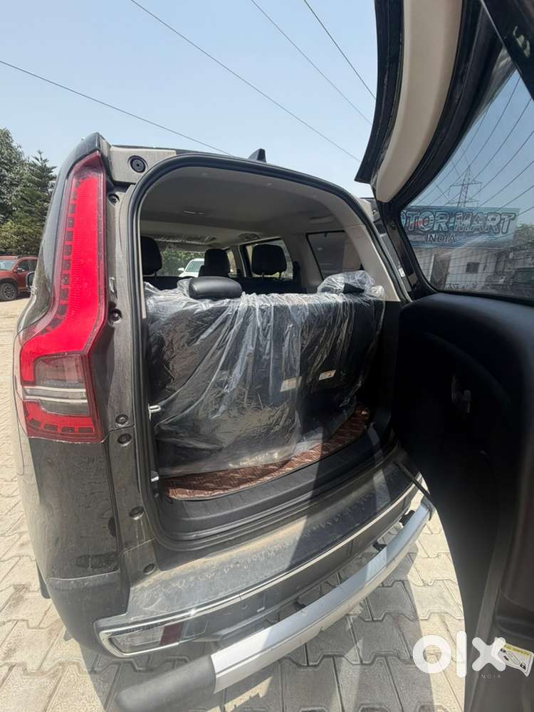 Mahindra Scorpio N Z8 Select Diesel 2025