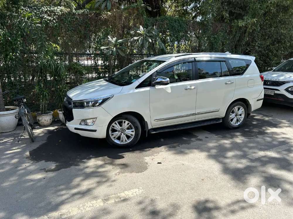 Toyota Innova Crysta 2018 Diesel 70000 Km Driven