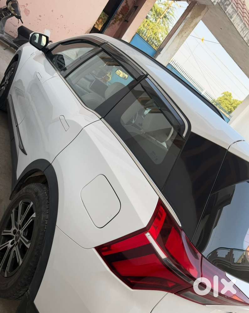 Mahindra Xuv700 Diesel 2022