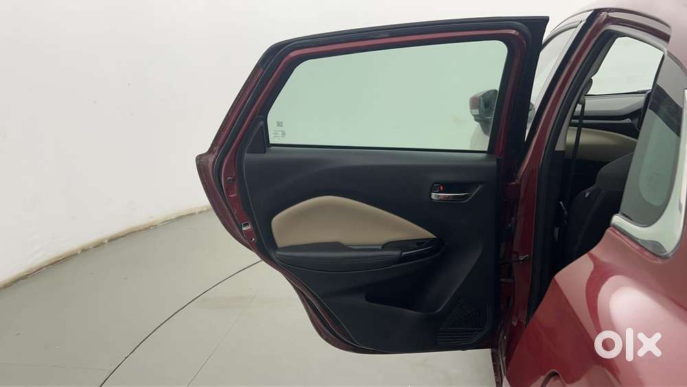 Toyota Glanza 1.2 V Amt, 2022, Petrol