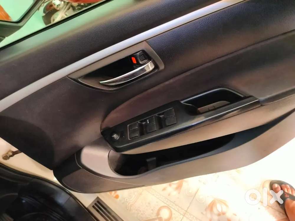 Maruti Suzuki Swift 2016 Diesel 65000 Km Driven