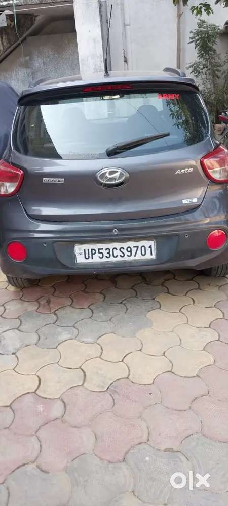 Hyundai Grand I10 2018 Petrol 74000 Km Driven