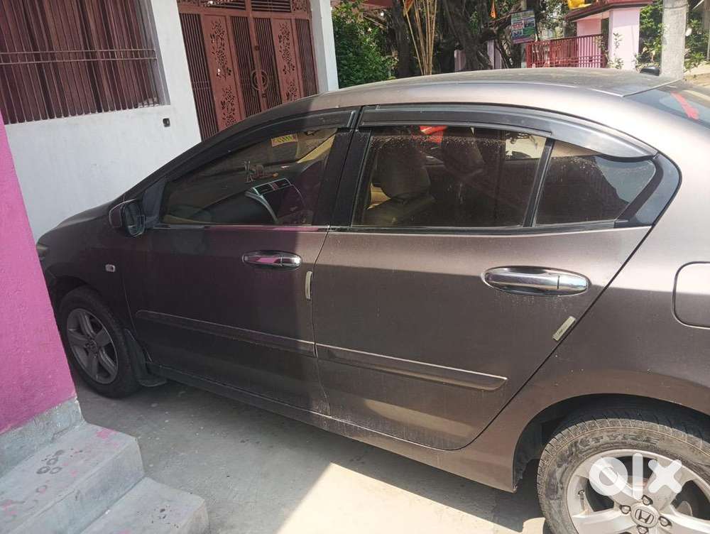 Honda Hybrid Car 2013