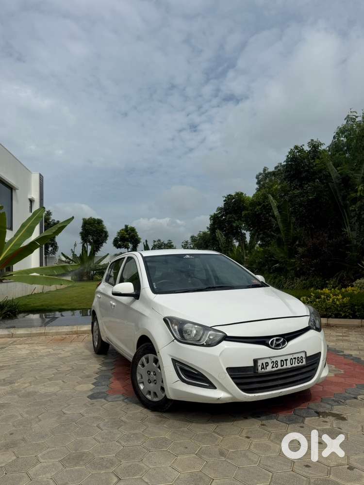 Hyundai I20 Magna Diesel 2013